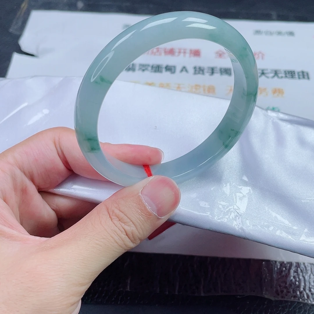 翡翠未镶嵌手镯手镯59.8