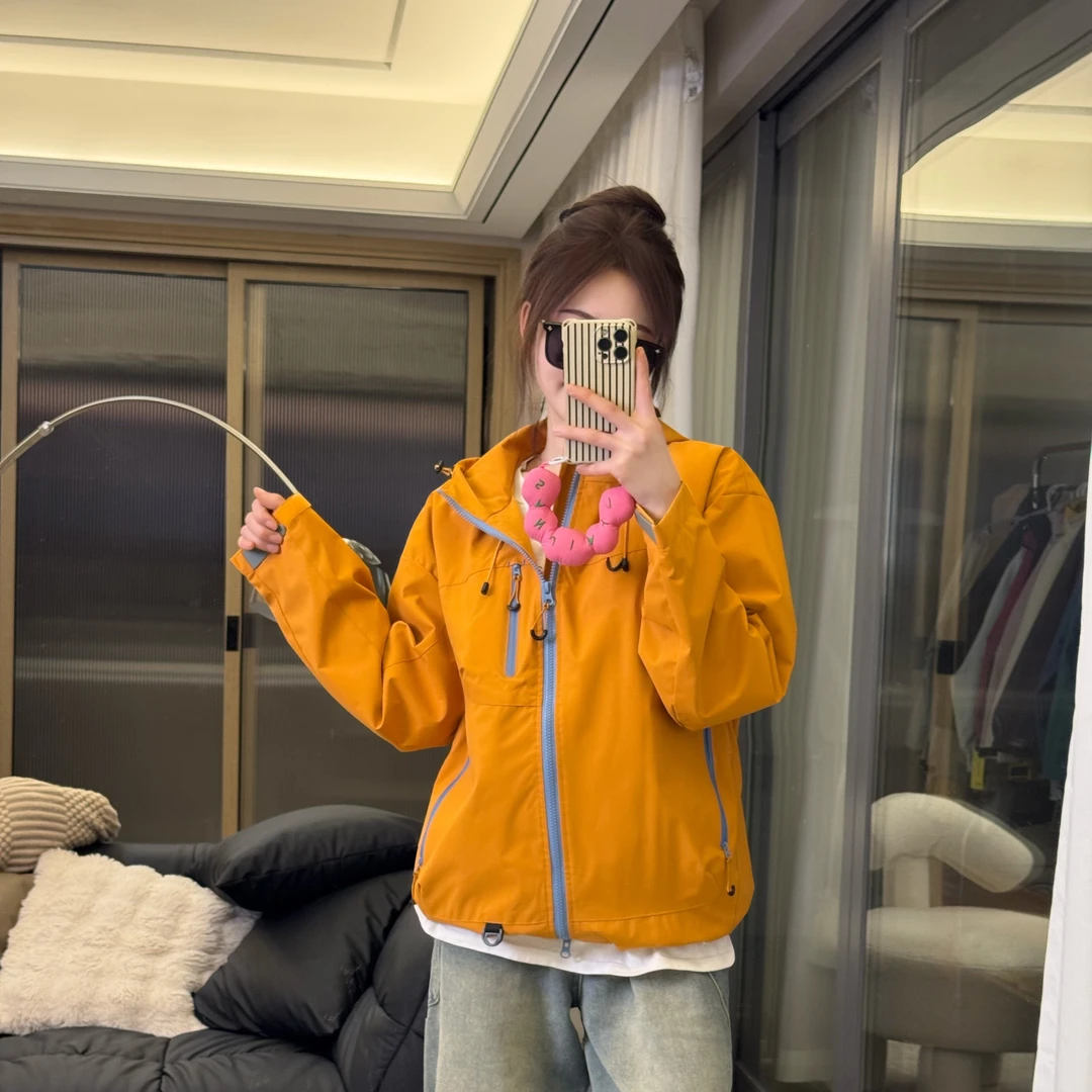 情侣款户外旅行百搭六防春秋夹克冲锋衣HBH001