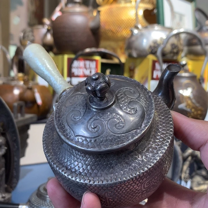 王***野一个侧把一个侧把