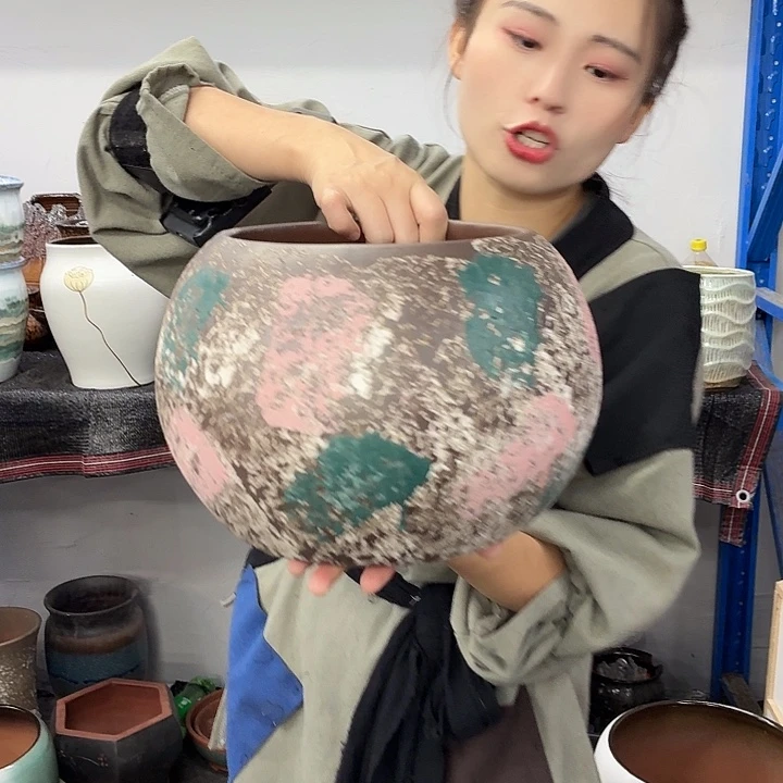 19-20 -粗陶花盆有孔