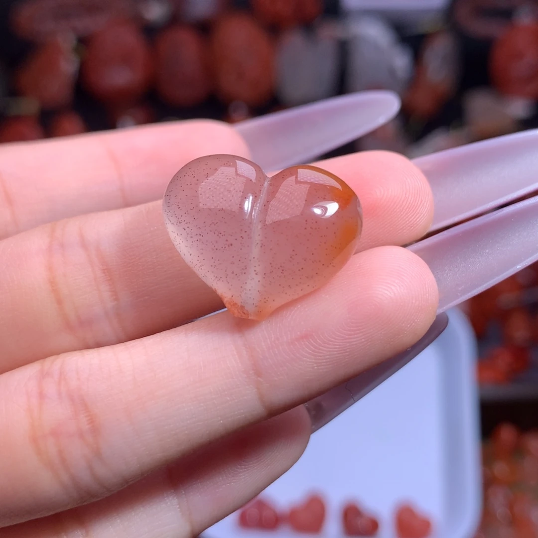 南红玛瑙未镶嵌珠宝半成品屁桃