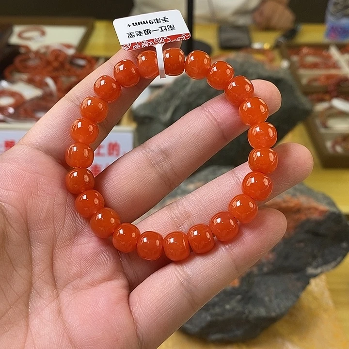 未镶嵌9mm+南红玛瑙