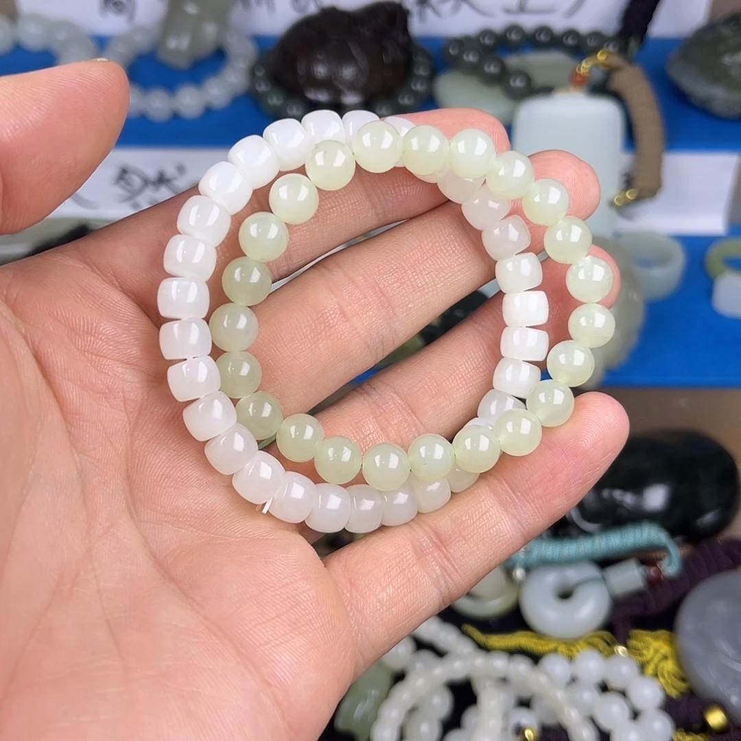 什***艺和田玉未镶嵌颈饰和田玉两件