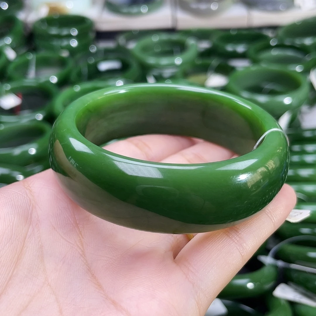 和田玉（碧玉）手镯未镶嵌