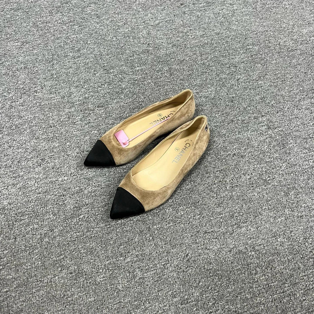 99新 AMIPARIS chanel麂皮绒单鞋36.5码