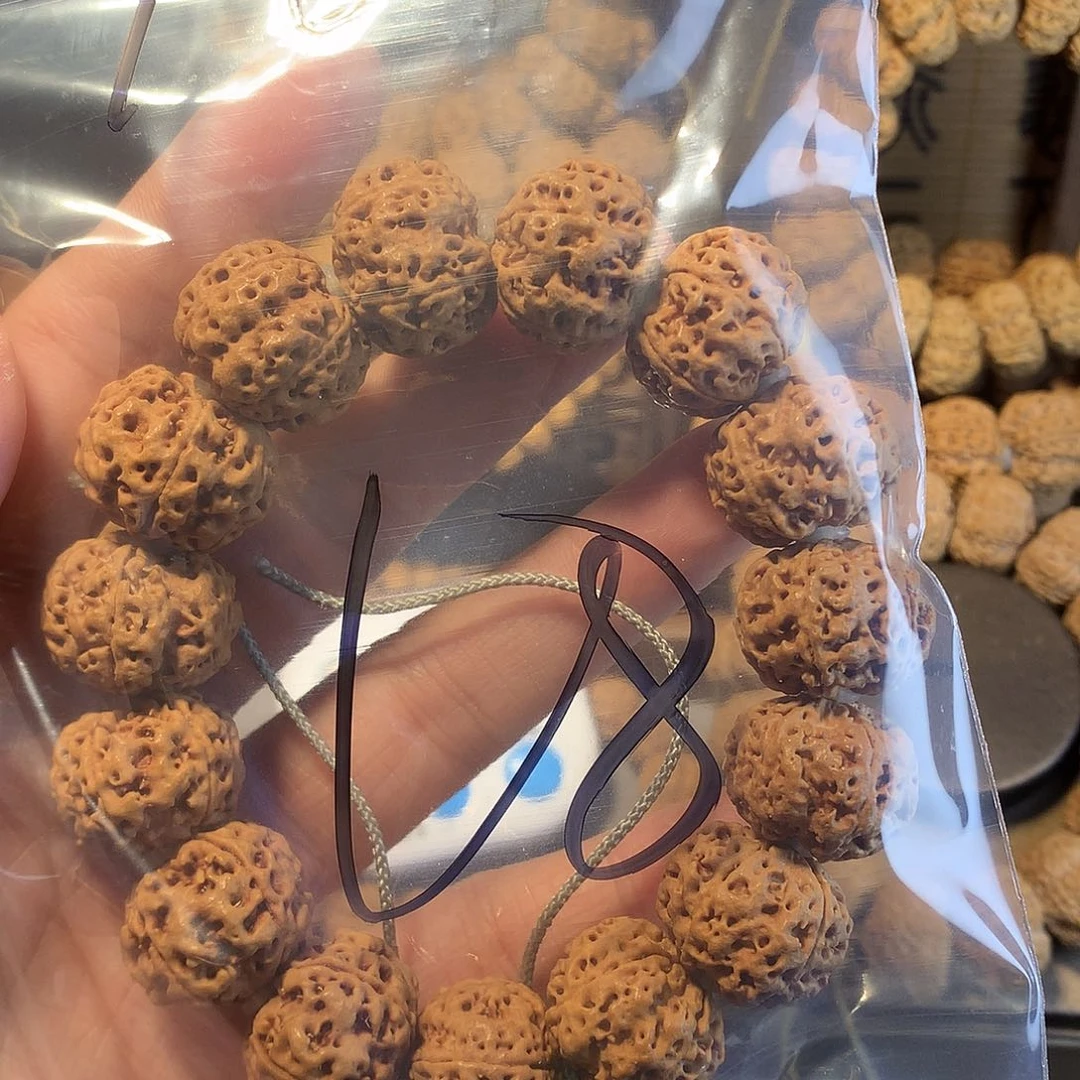 金刚菩提吊坠啧1…………