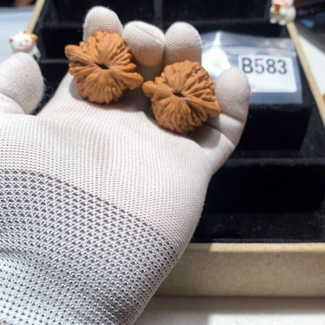 文玩核桃把件B583汉高楼39（精对）