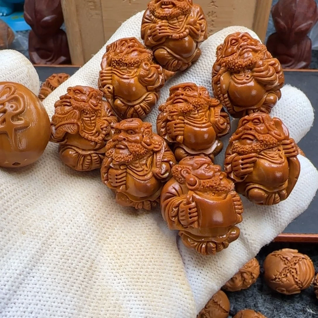 吊坠橄榄核秒女达摩