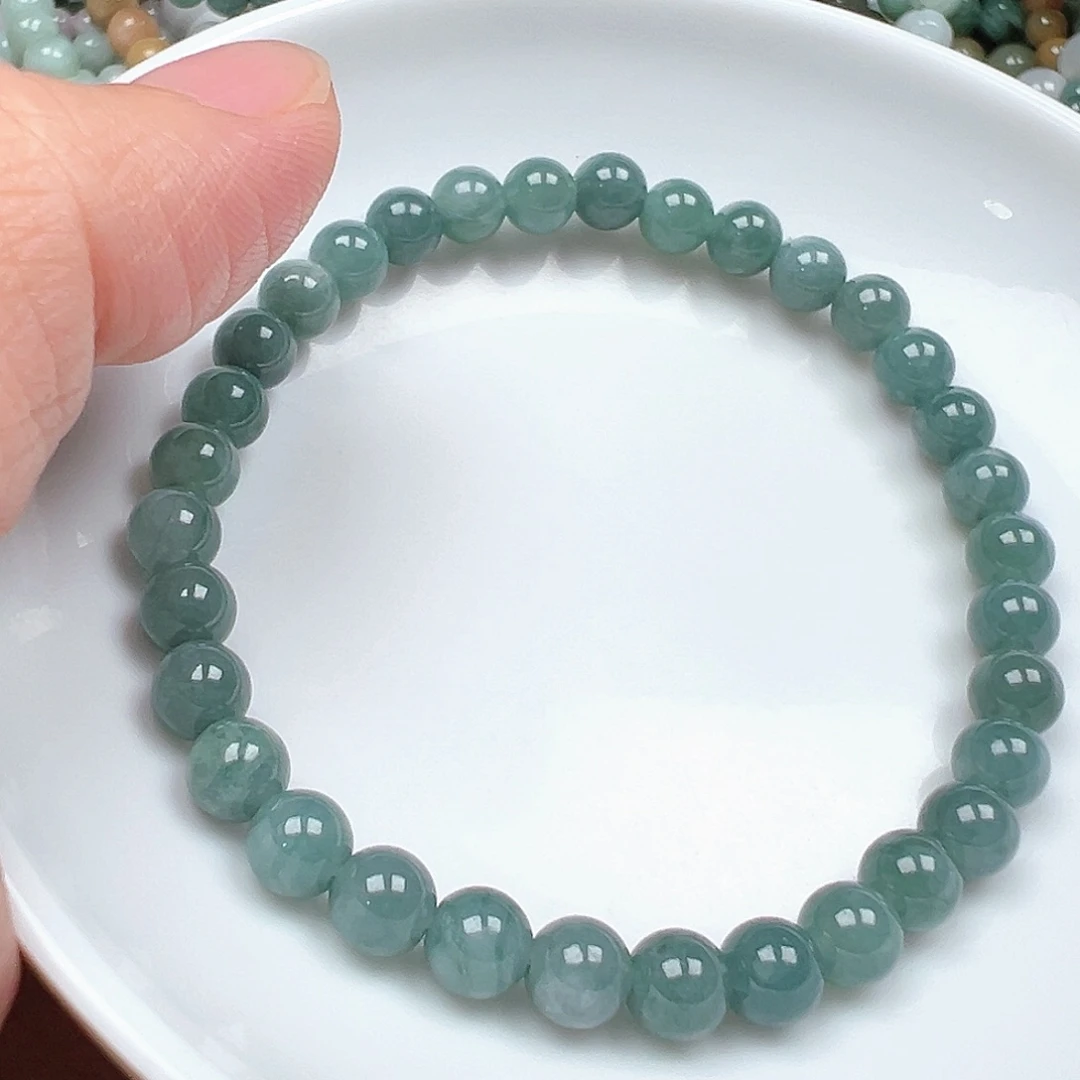 翡翠手链未镶嵌兔****?货主货主