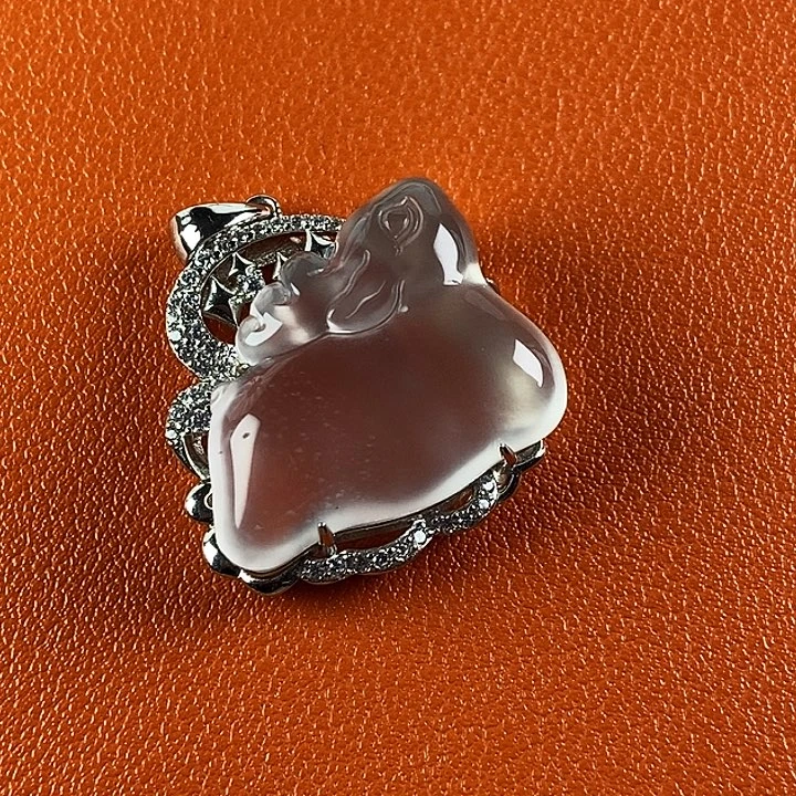 石英质玉银S925镀金镶嵌颈饰