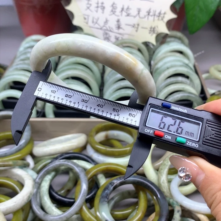 蛇纹石玉合金手镯105