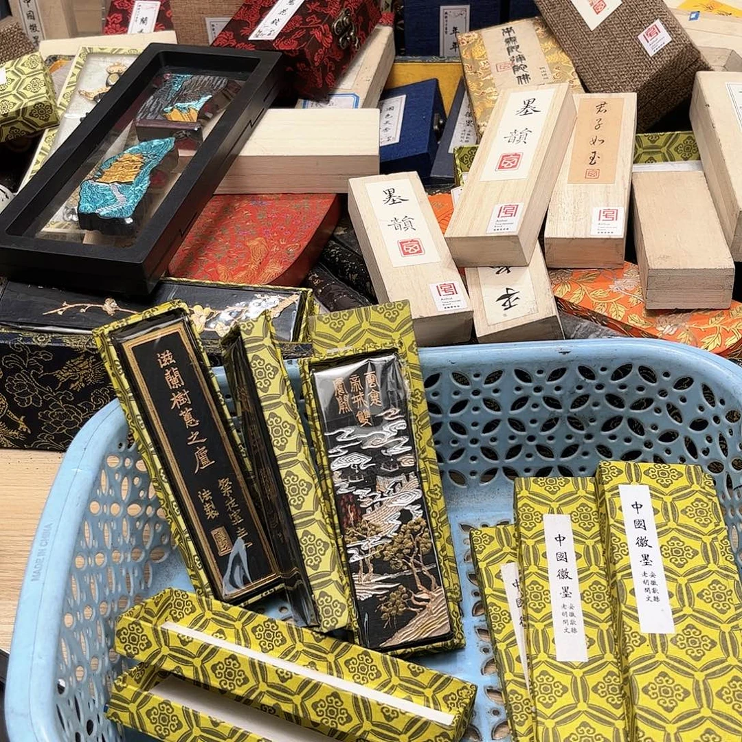 哈哈哈哈哈刚刚8盒