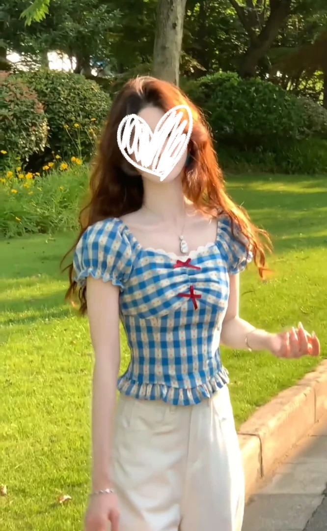 2025夏季新款时尚甜美减龄设计感短款修身显瘦短袖衬衫裤子两件套