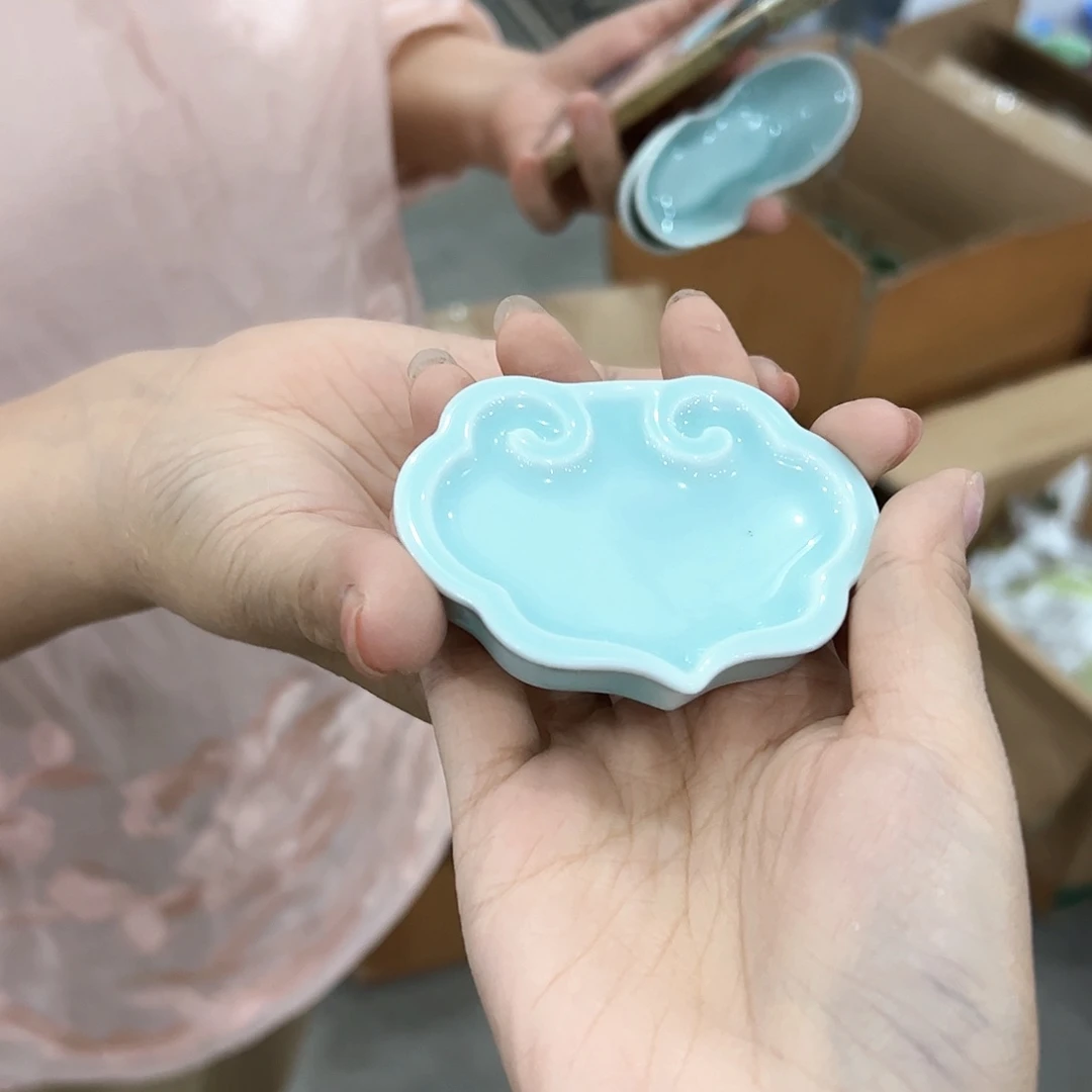 云间青瓷龙泉青瓷