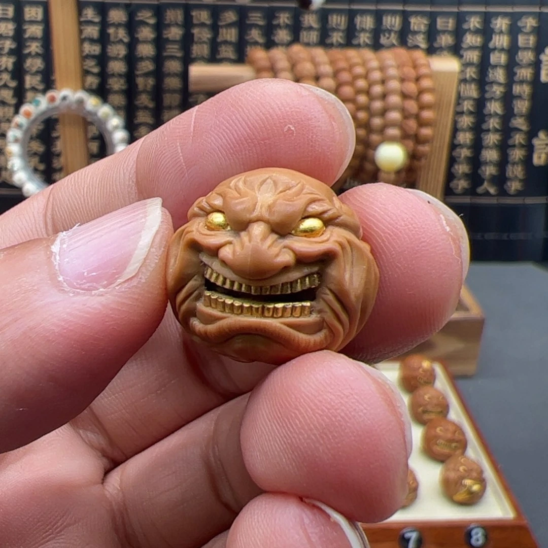 猴头核桃吊坠恶僧