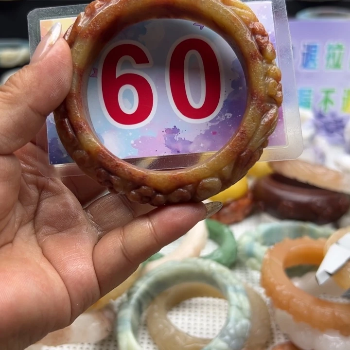 石英岩玉手镯未镶嵌