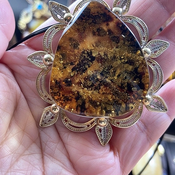 琥珀银S925镶嵌颈饰吊坠