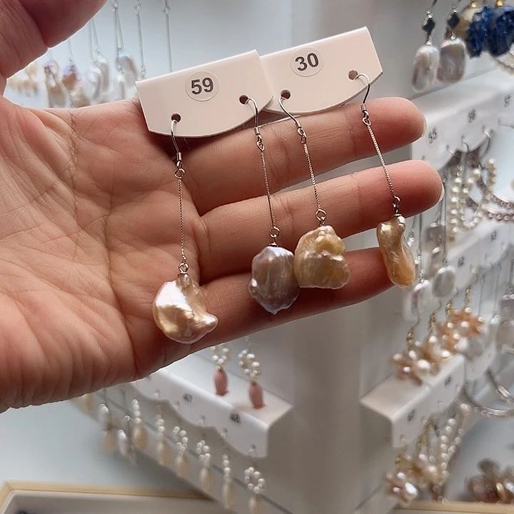 淡水珍珠银S925镶嵌耳饰