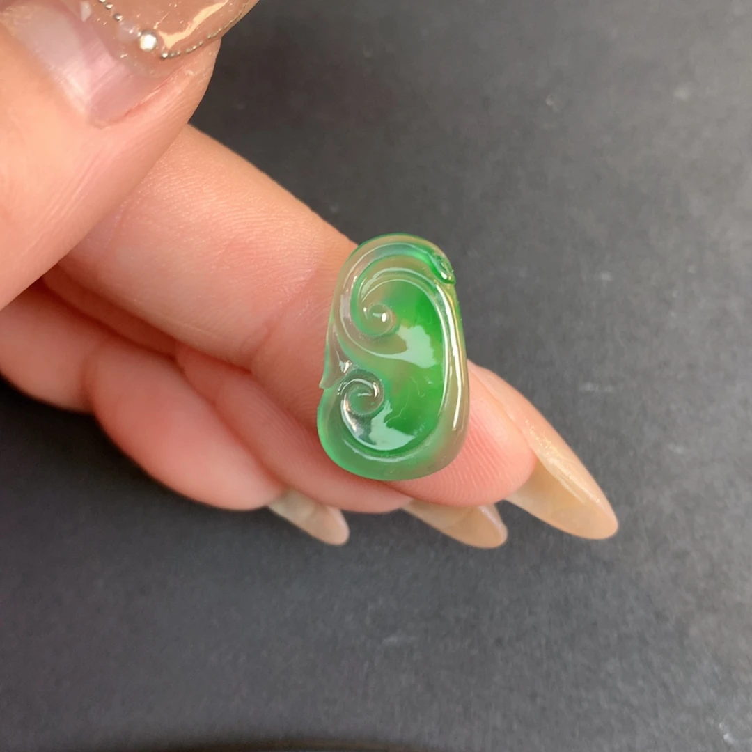 翡翠裸石19.02/11.9/2.32翡翠翡翠