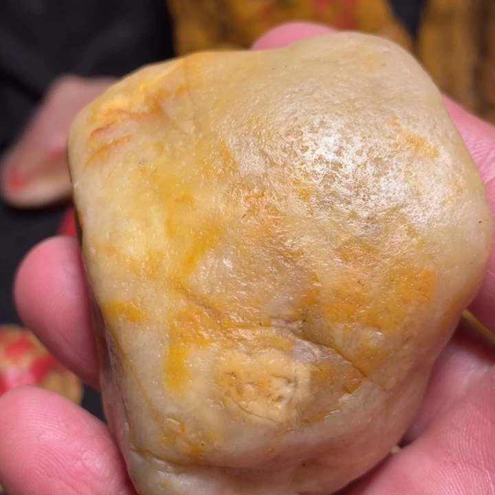 田黄石138克昌化田黄石