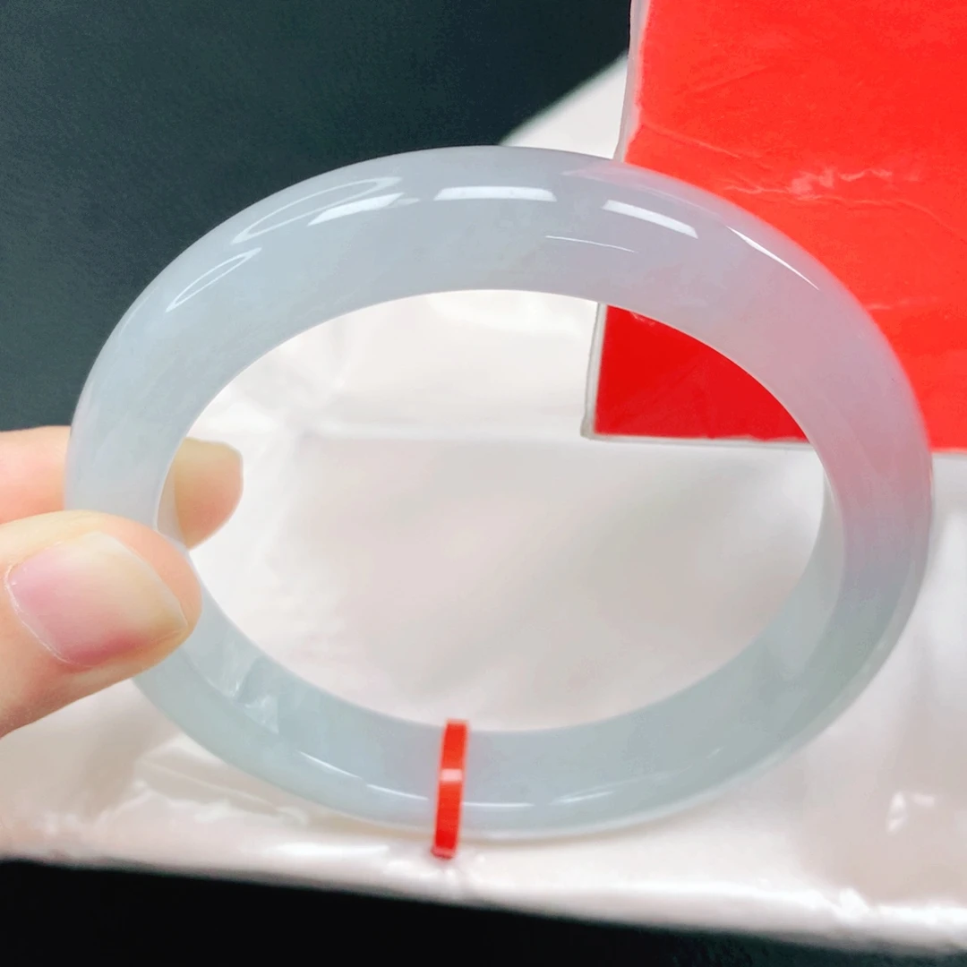 翡翠未镶嵌手镯58圈