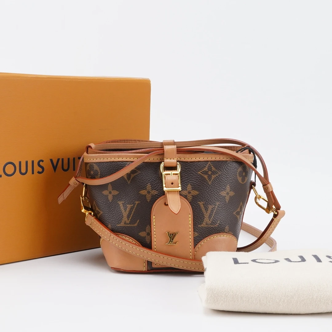 95新 LouisVuitton/路易威登 茉上/烧麦包