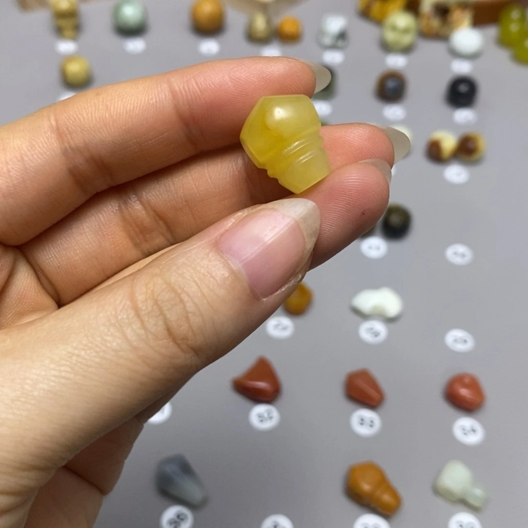 蛇纹石玉配饰合金c****i