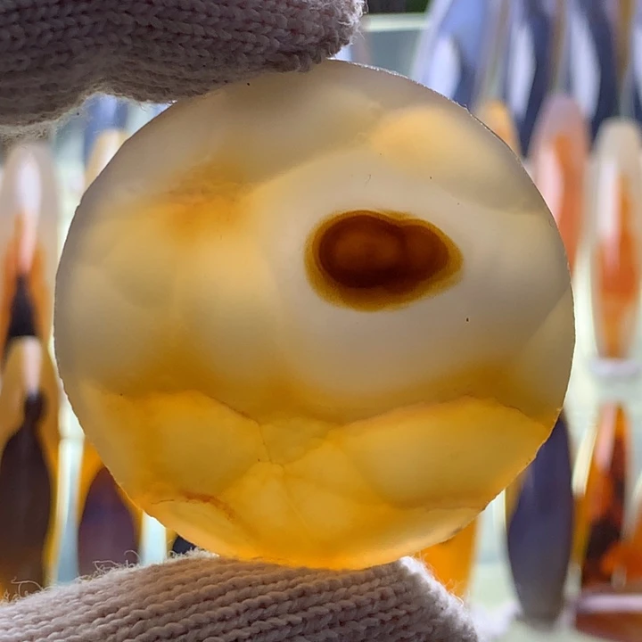 未镶嵌颈饰玛瑙/玉髓71