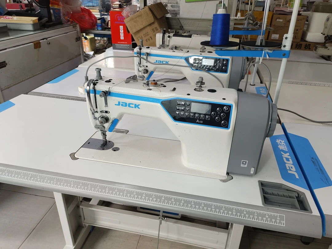 杰克A4B液晶显示屏电脑平车