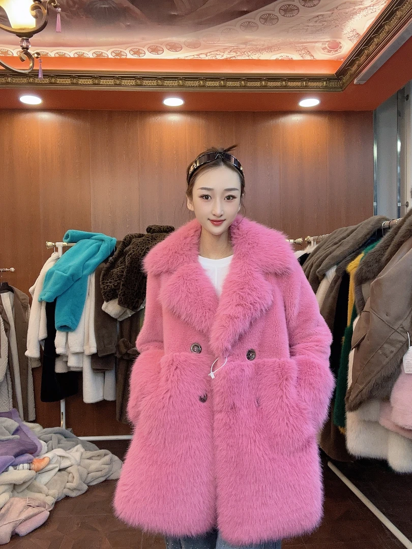 主播推荐2025福利气质风战袍