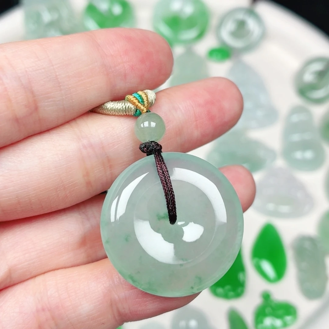 翡翠未镶嵌颈饰缅甸天然A货翡翠