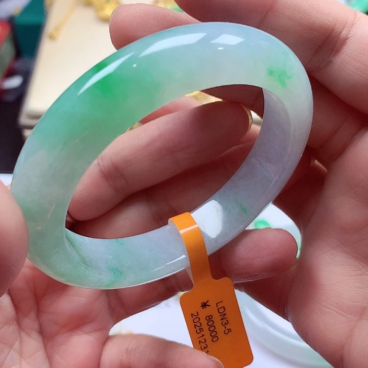 未镶嵌手镯翡翠余*翡翠