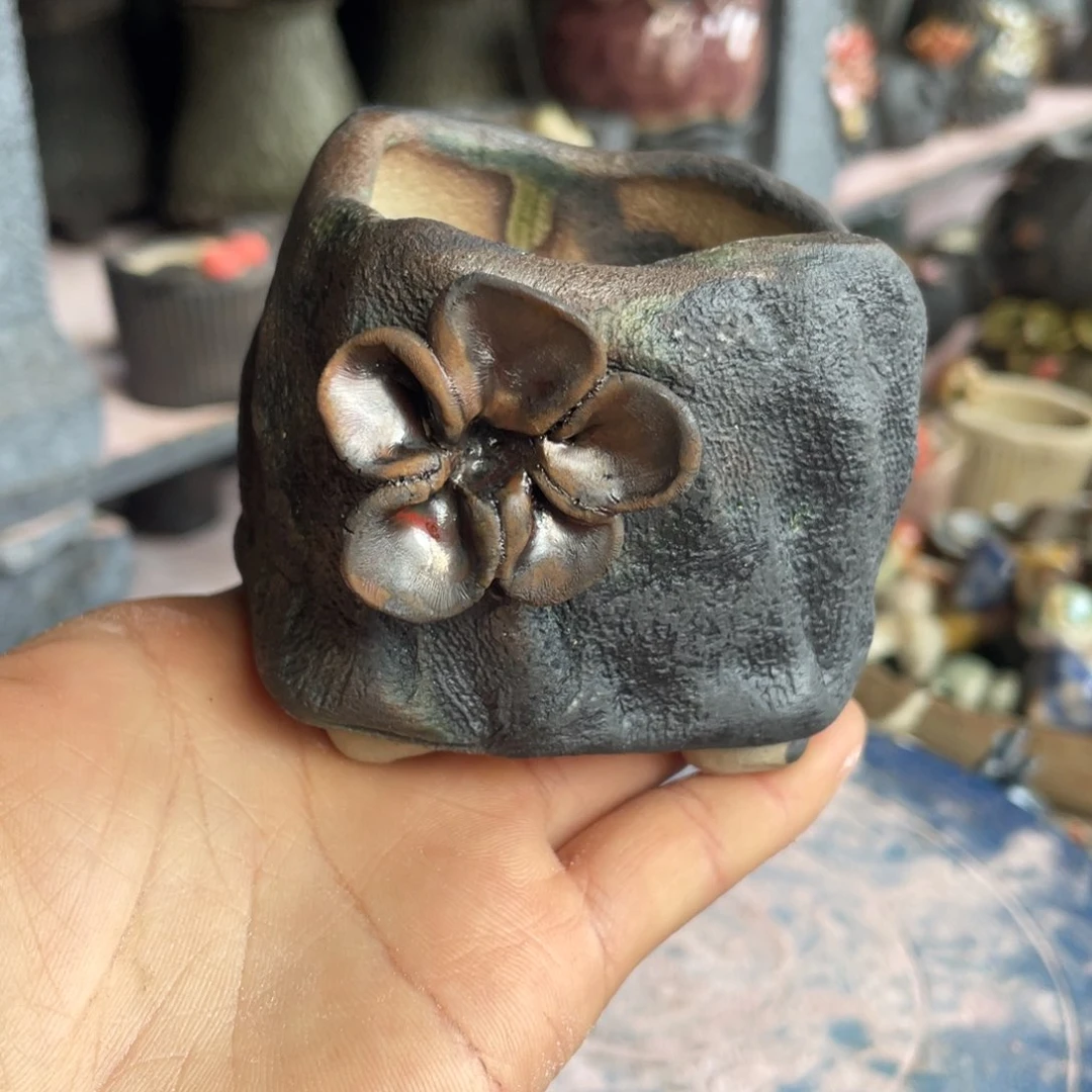 红陶一个人的时候就会想