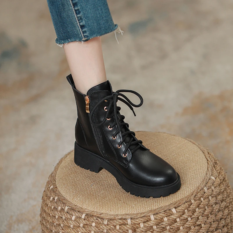 头层牛皮短靴女2025年新款中跟靴子厚底显瘦真皮单靴系带冬季圆头