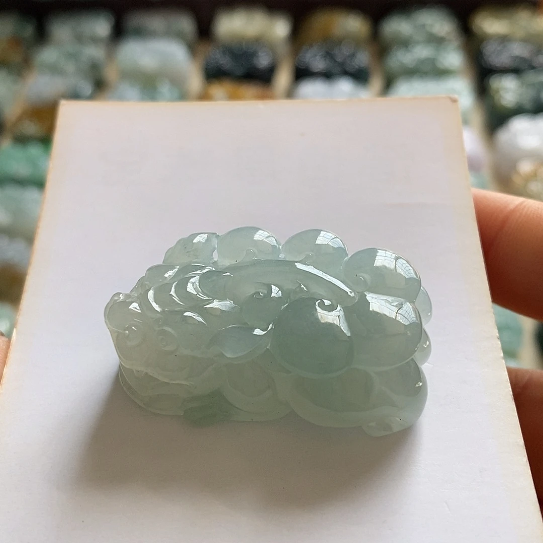 颈饰未镶嵌翡翠天然翡翠貔貅吊坠