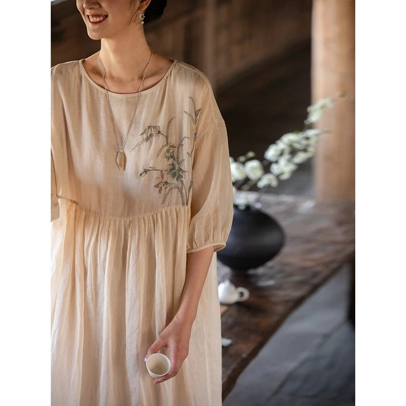 牧衣游原创 手工刺绣炒色连衣裙女夏薄款圆领宽松长裙 木芍药