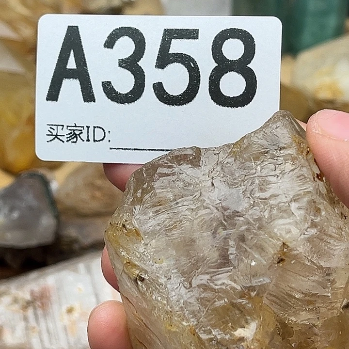 丽***9未镶嵌珠宝半成品水晶默认微瑕