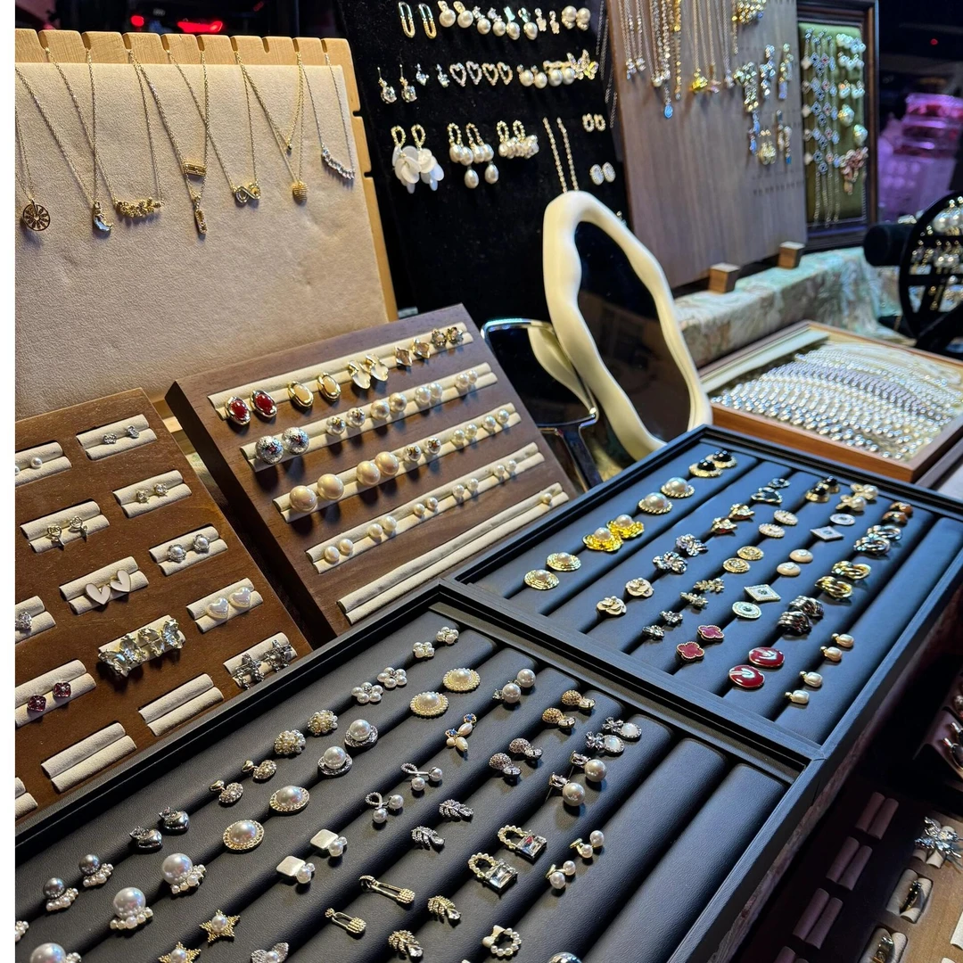 铜合金锆石耳饰 福利品一物一拍 耳钉 BO2570701