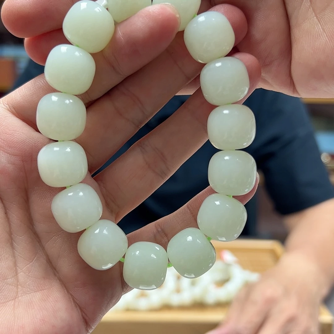 【闪购商品】手链未镶嵌和田玉东**起卡15且末翠青料