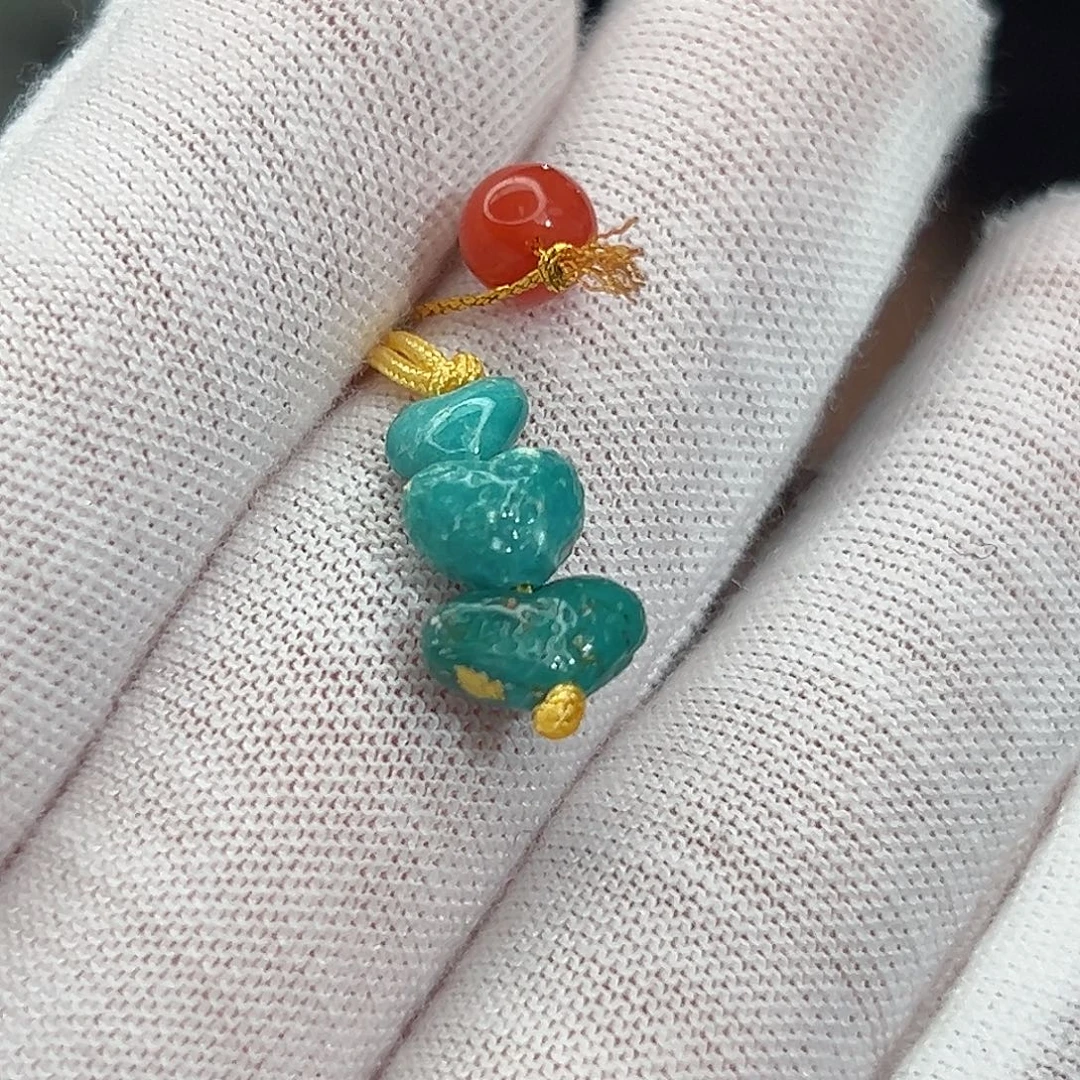 南红玛瑙未镶嵌珠宝奇石