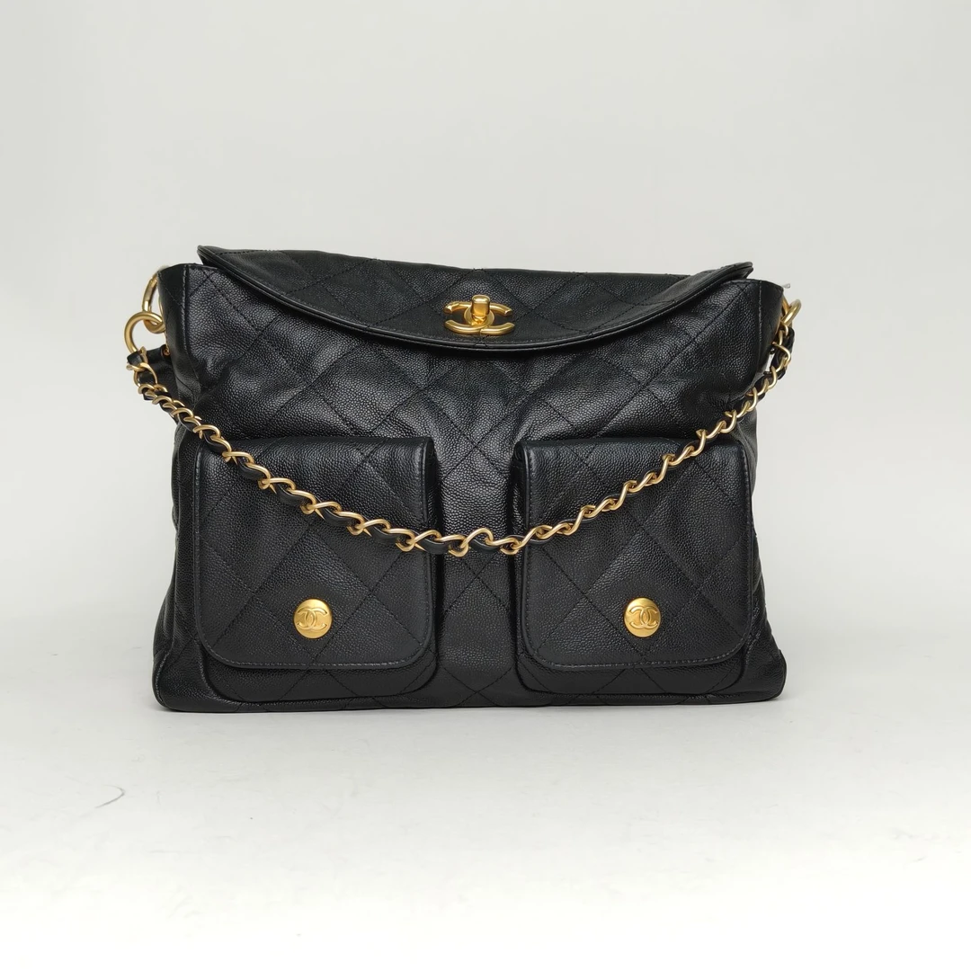 99新 Chanel/香奈儿 【66特价】 24P邮差包 大号 30cm 黑色芯片开