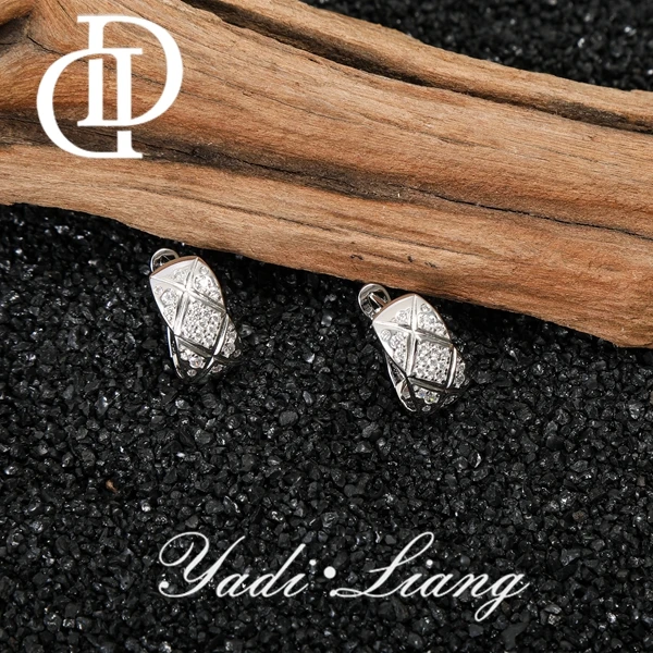 925银耳饰 梁雅帝新品【菱形格纹】经典复古时髦气质纯银耳饰