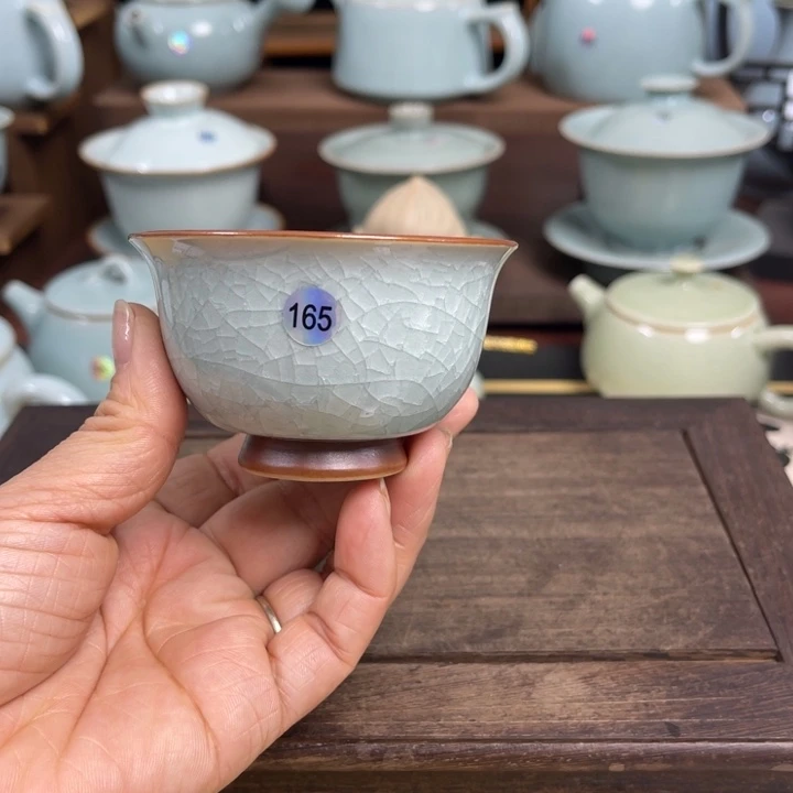 汝州原矿原釉小压手杯165