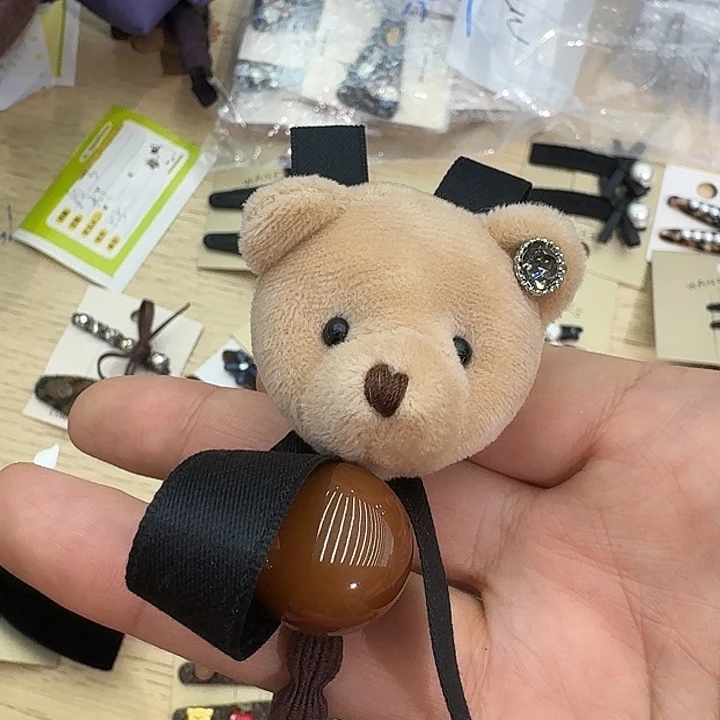 布艺铁合金咖色小熊头皮筋