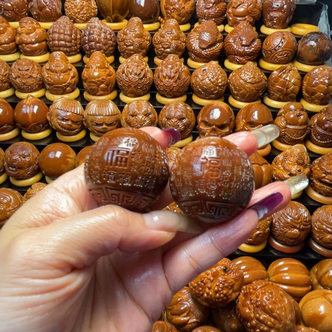 ^***^橄榄核把件橄榄球