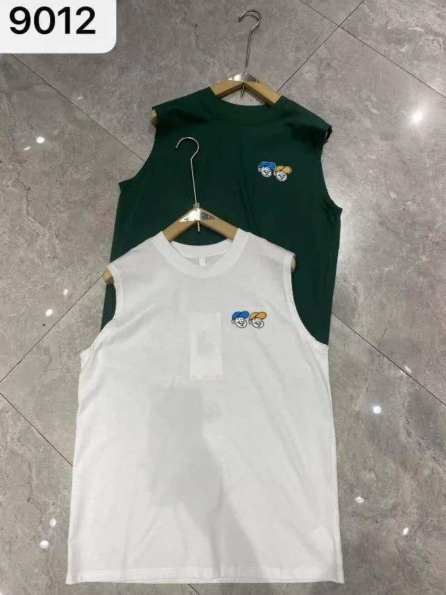 9012 时尚印花休闲背心