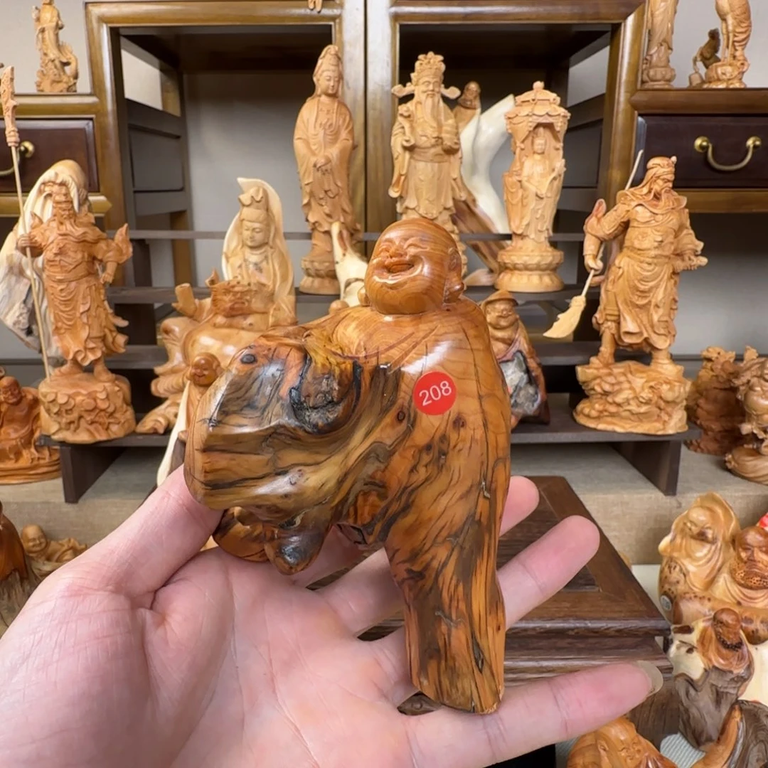 崖柏小木匠艺雕一物一拍