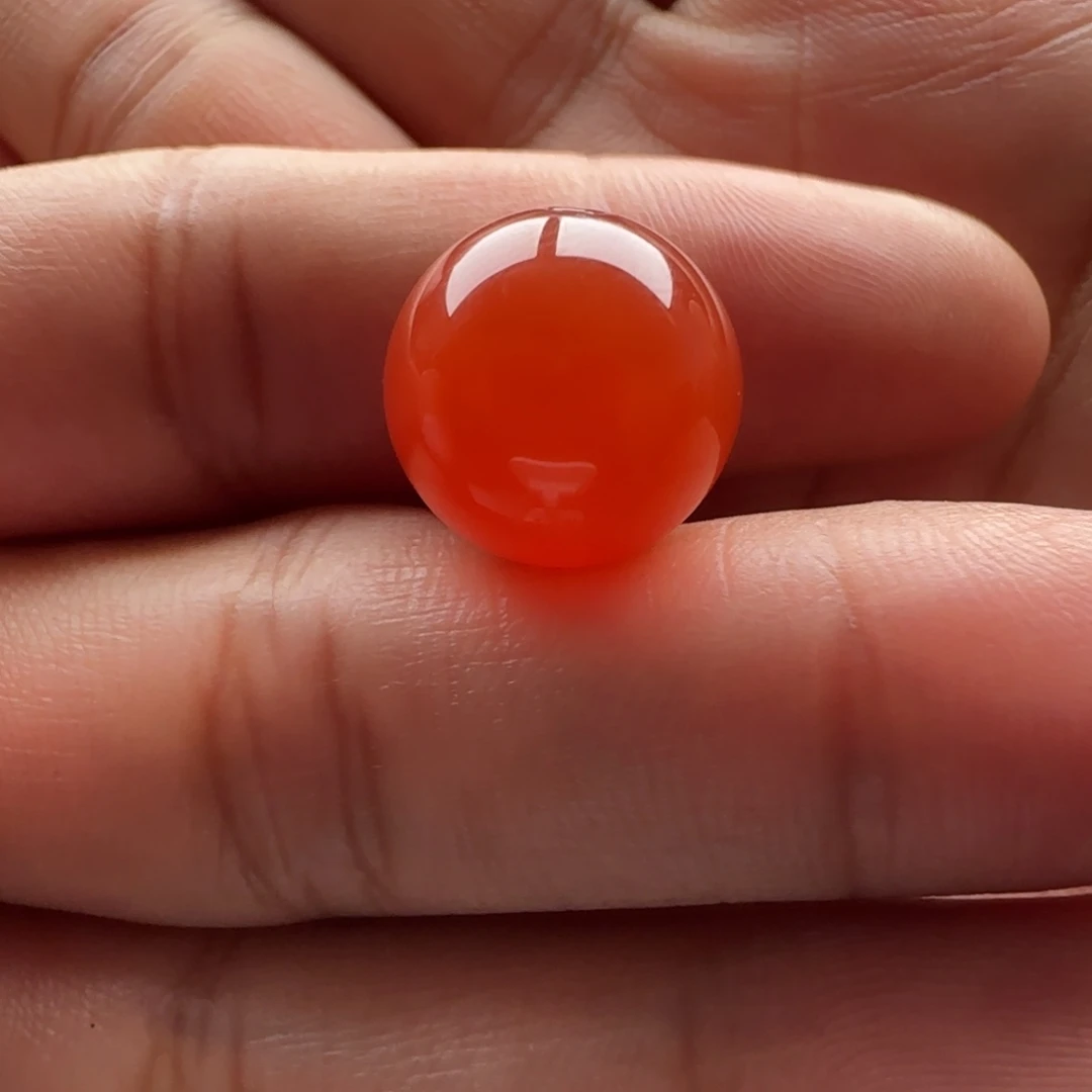 南红玛瑙未镶嵌圆珠13.3白纹