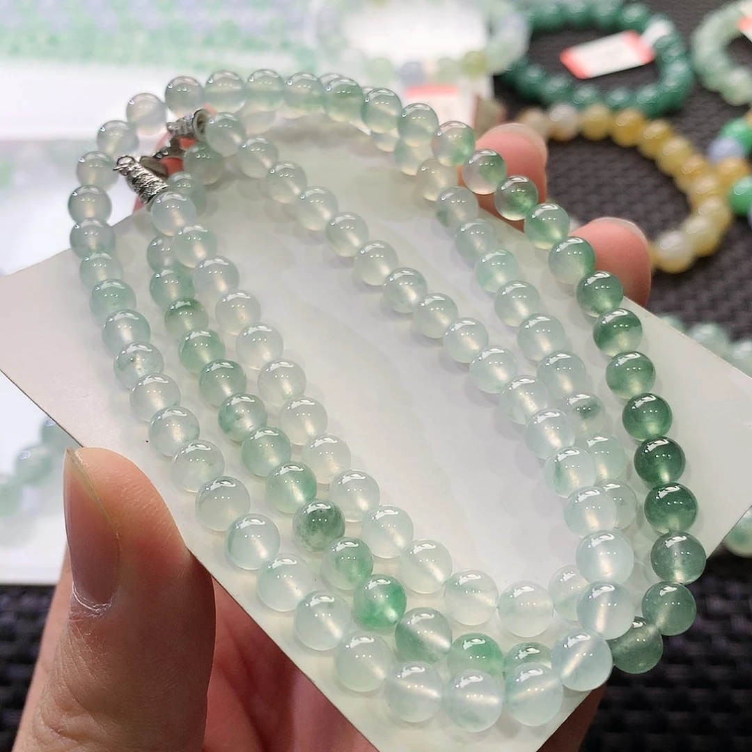 翡翠手链未镶嵌翡翠