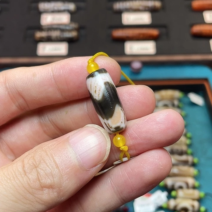 未镶嵌玛瑙/玉髓珠宝半成品